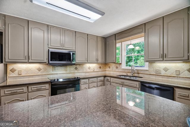 225 Linda Lane, Lagrange, GA 30240