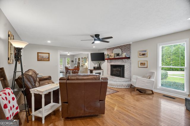 225 Linda Lane, Lagrange, GA 30240