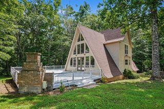 2275 Hanestown Rd, Westmoreland, TN 37186