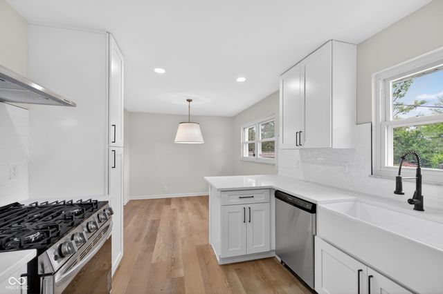 1147 Hathaway Drive, Indianapolis, IN 46229