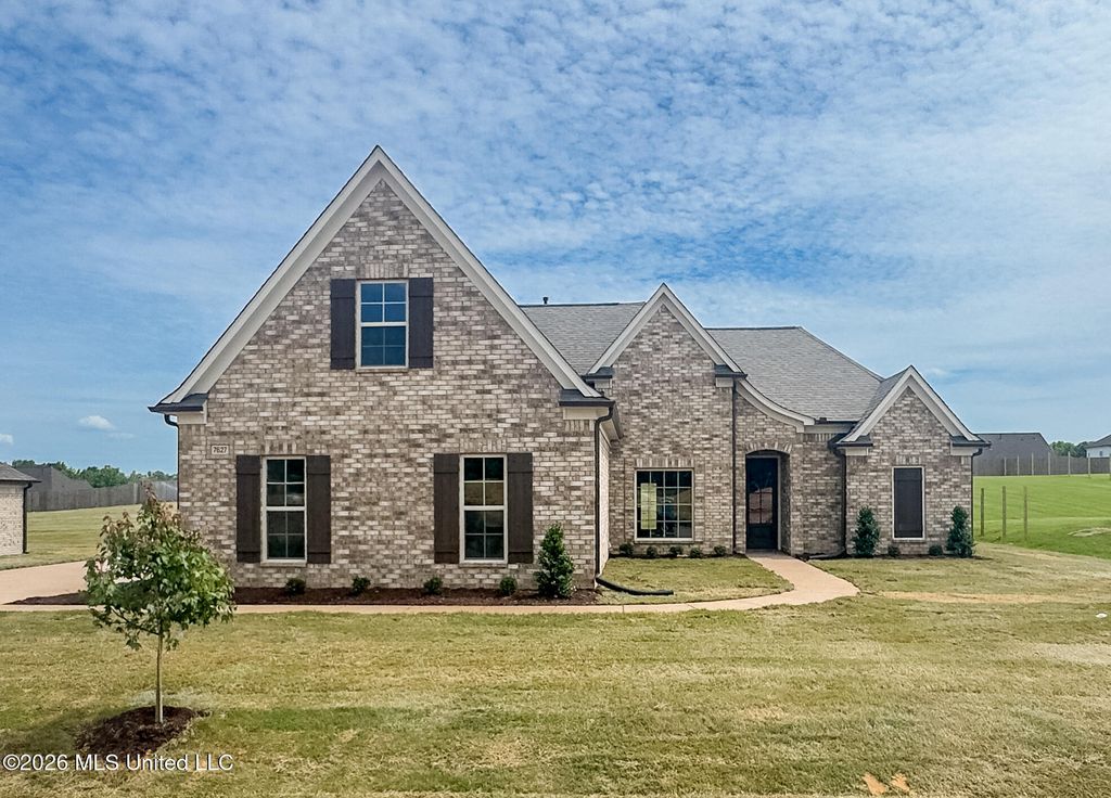 7627 John Elliott Lane, Hernando, MS 38632
