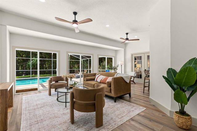 700 W PINEWOOD COURT, Lake Mary, FL 32746