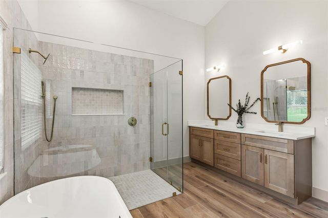 700 W PINEWOOD COURT, Lake Mary, FL 32746