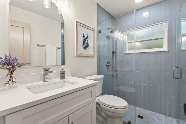 700 W PINEWOOD COURT, Lake Mary, FL 32746