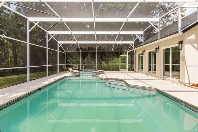 700 W PINEWOOD COURT, Lake Mary, FL 32746