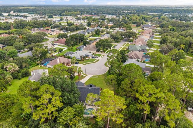 700 W PINEWOOD COURT, Lake Mary, FL 32746