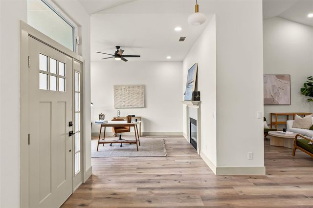 700 W PINEWOOD COURT, Lake Mary, FL 32746