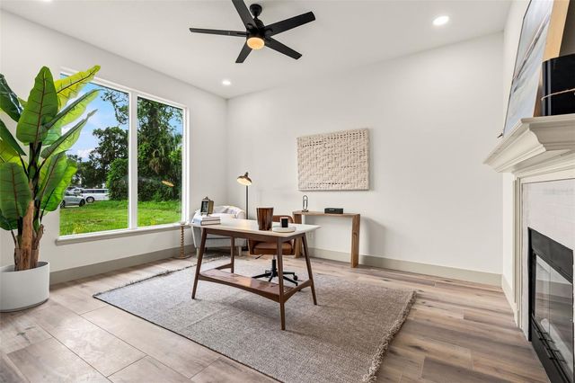 700 W PINEWOOD COURT, Lake Mary, FL 32746