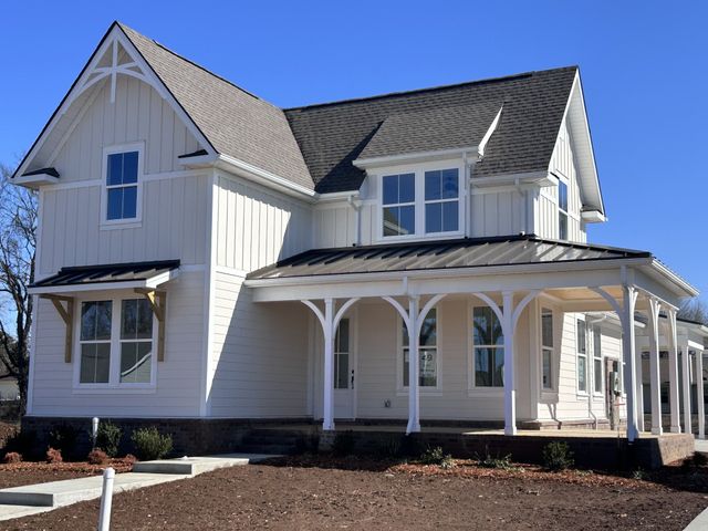 6157 Worthingtion Rd, Columbia, TN 38401