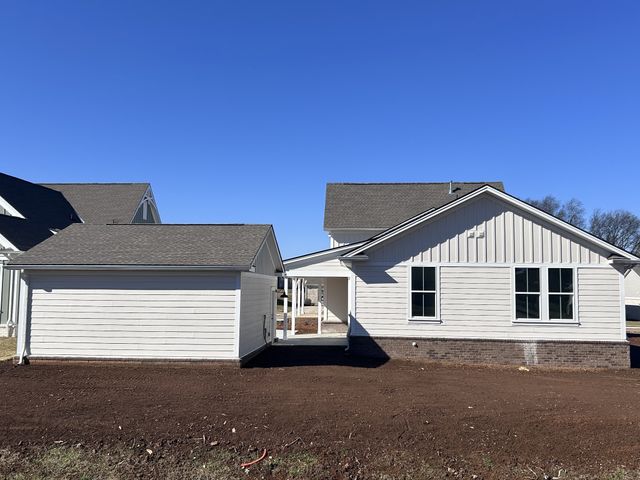 6157 Worthingtion Rd, Columbia, TN 38401