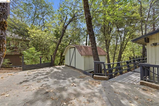 23303 Bluebird Hill Rd, Twain Harte, CA 95383