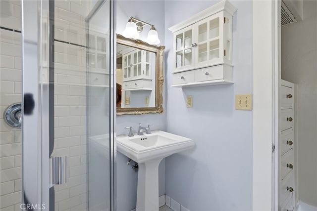672 Stanley, Long Beach, CA 90814