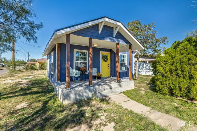 38 W 13th Street, San Angelo, TX 76903