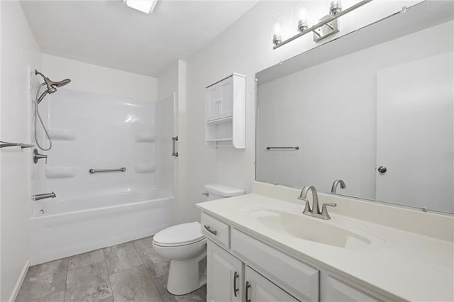 4109 NW 65th Street, Kansas City, MO 64151