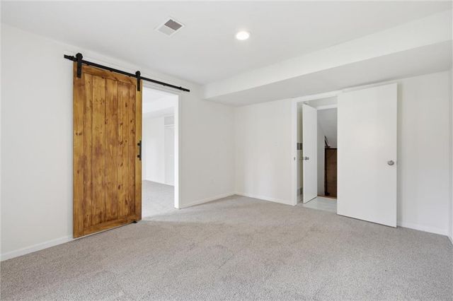 4109 NW 65th Street, Kansas City, MO 64151