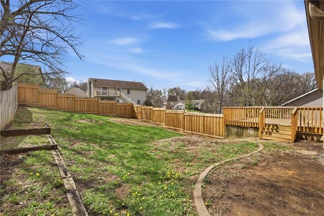 4109 NW 65th Street, Kansas City, MO 64151