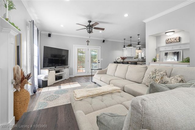 2411 Pauls Valley Lane, Alma, AR 72921