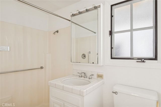 1214 E Balboa Boulevard, Newport Beach, CA 92661