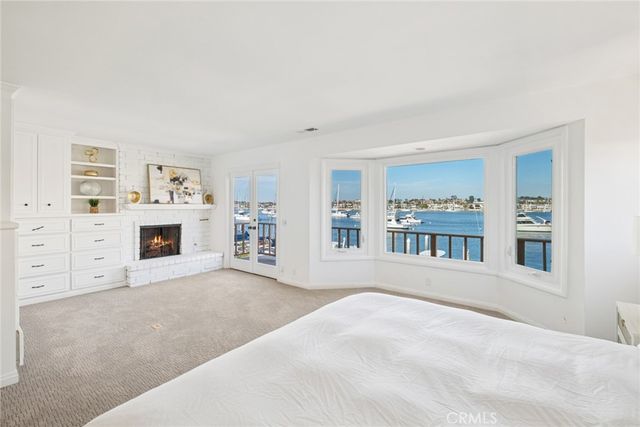 1214 E Balboa Boulevard, Newport Beach, CA 92661