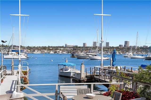 1214 E Balboa Boulevard, Newport Beach, CA 92661