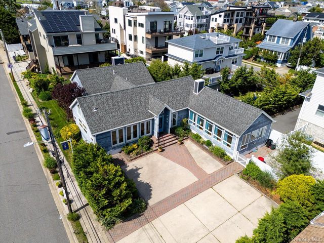 33 Bath Street, Lido Beach, NY 11561