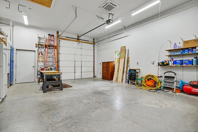 8768 Stonehouse Road, Alexandria, KY 41001