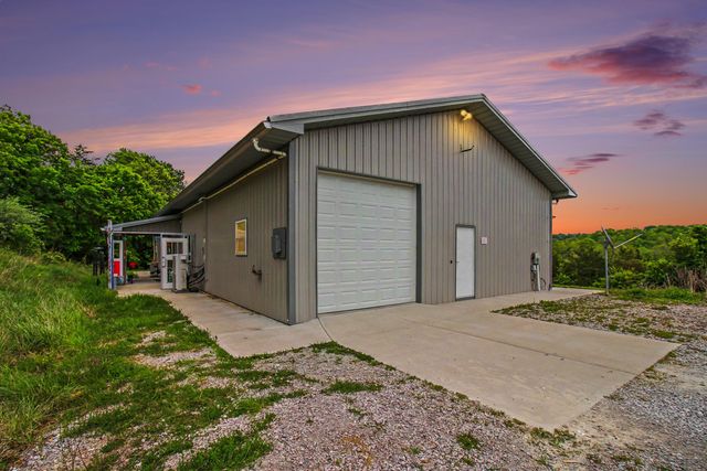 8768 Stonehouse Road, Alexandria, KY 41001
