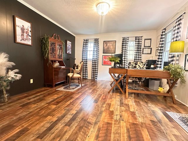 447 Henderson Road, Chesnee, SC 29323