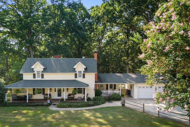 447 Henderson Road, Chesnee, SC 29323