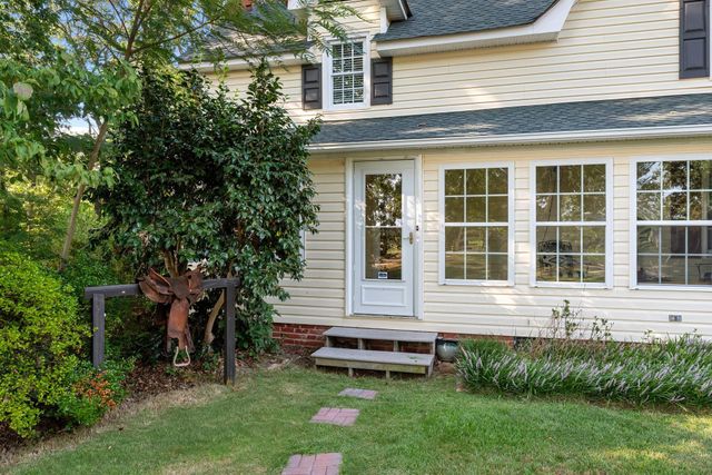 447 Henderson Road, Chesnee, SC 29323