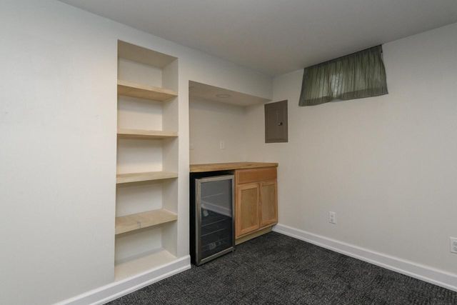 2144 S 108th STREET, West Allis, WI 53227