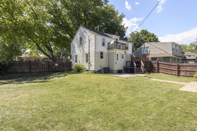 2144 S 108th STREET, West Allis, WI 53227