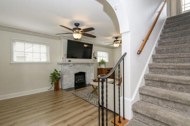 2144 S 108th STREET, West Allis, WI 53227