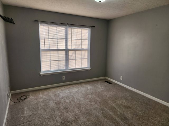 142 Keytown Rd, Portland, TN 37148