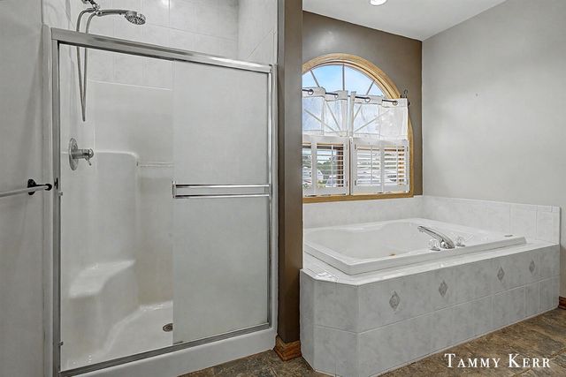 6220 146th Avenue, Holland, MI 49423