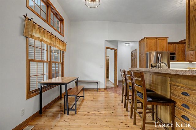 6220 146th Avenue, Holland, MI 49423