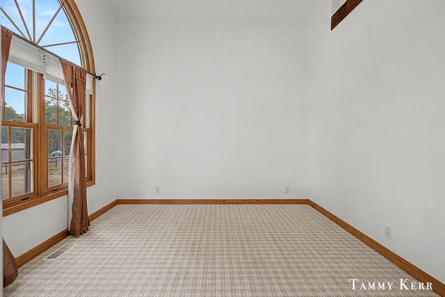 6220 146th Avenue, Holland, MI 49423