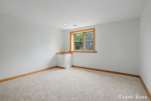 6220 146th Avenue, Holland, MI 49423