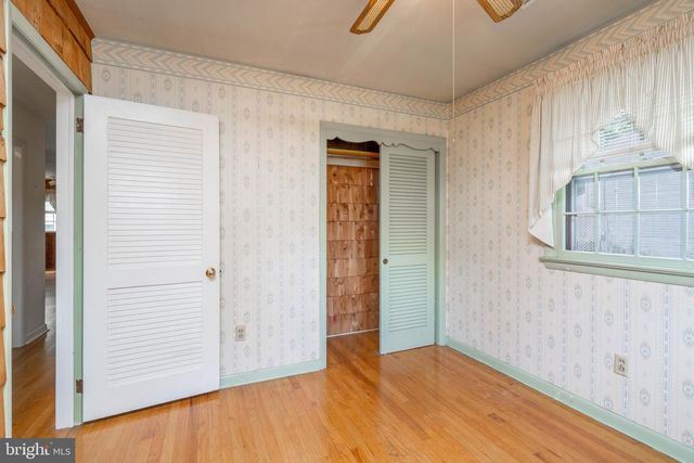 215 HAZEL BLVD, Millville, NJ 08332