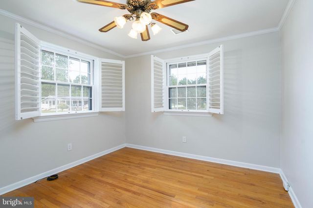 215 HAZEL BLVD, Millville, NJ 08332