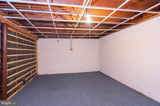 215 HAZEL BLVD, Millville, NJ 08332