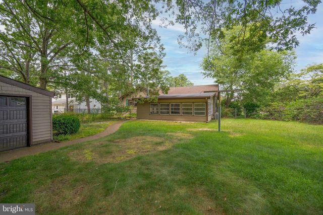 215 HAZEL BLVD, Millville, NJ 08332
