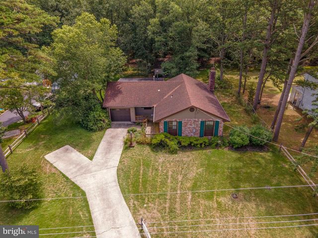 215 HAZEL BLVD, Millville, NJ 08332