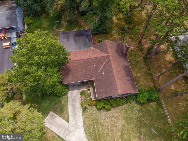 215 HAZEL BLVD, Millville, NJ 08332