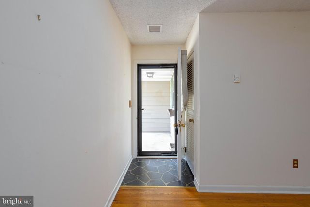 215 HAZEL BLVD, Millville, NJ 08332