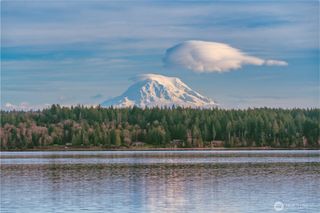 432 E Pointes Drive E, Shelton, WA 98584