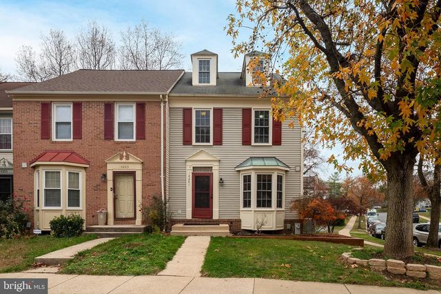 14201 OAKPOINTE DR, Laurel, MD 20707