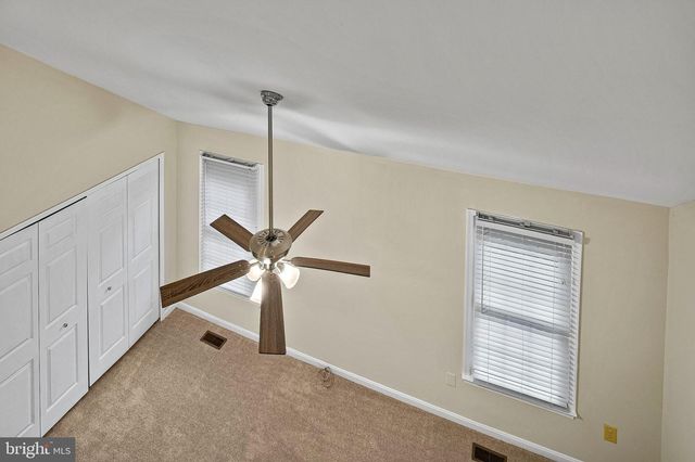 14201 OAKPOINTE DR, Laurel, MD 20707