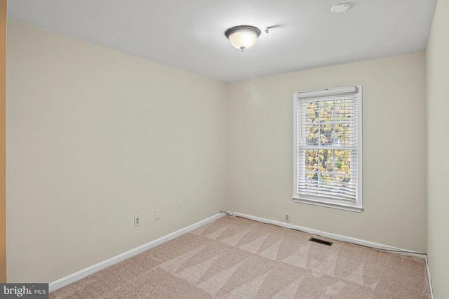 14201 OAKPOINTE DR, Laurel, MD 20707