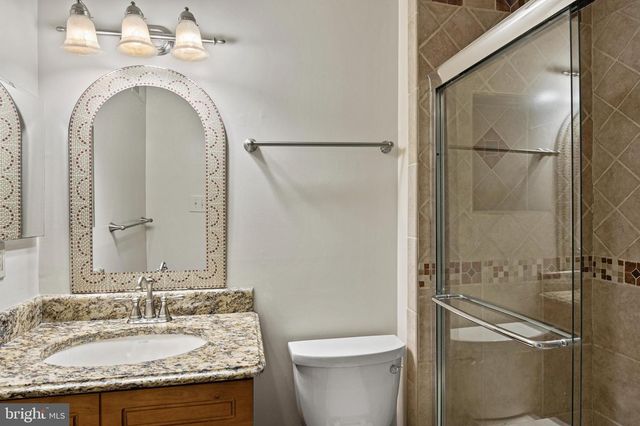 14201 OAKPOINTE DR, Laurel, MD 20707